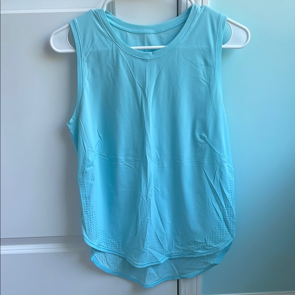 Lululemon Fast and Free Hi-Lo Tank *size 6